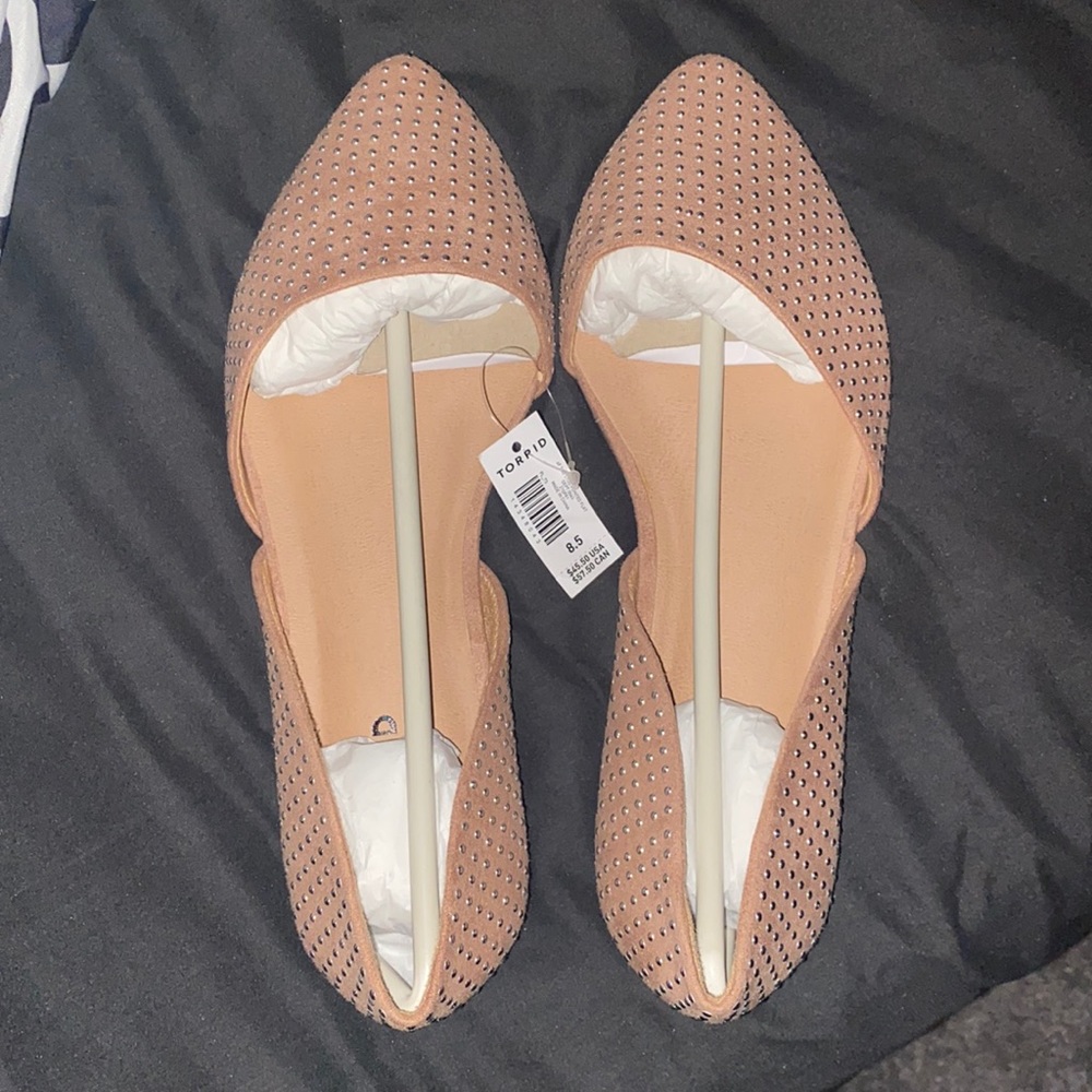 Pink with rhinestone size 8.5 flats from Torrid brand new tag still attached